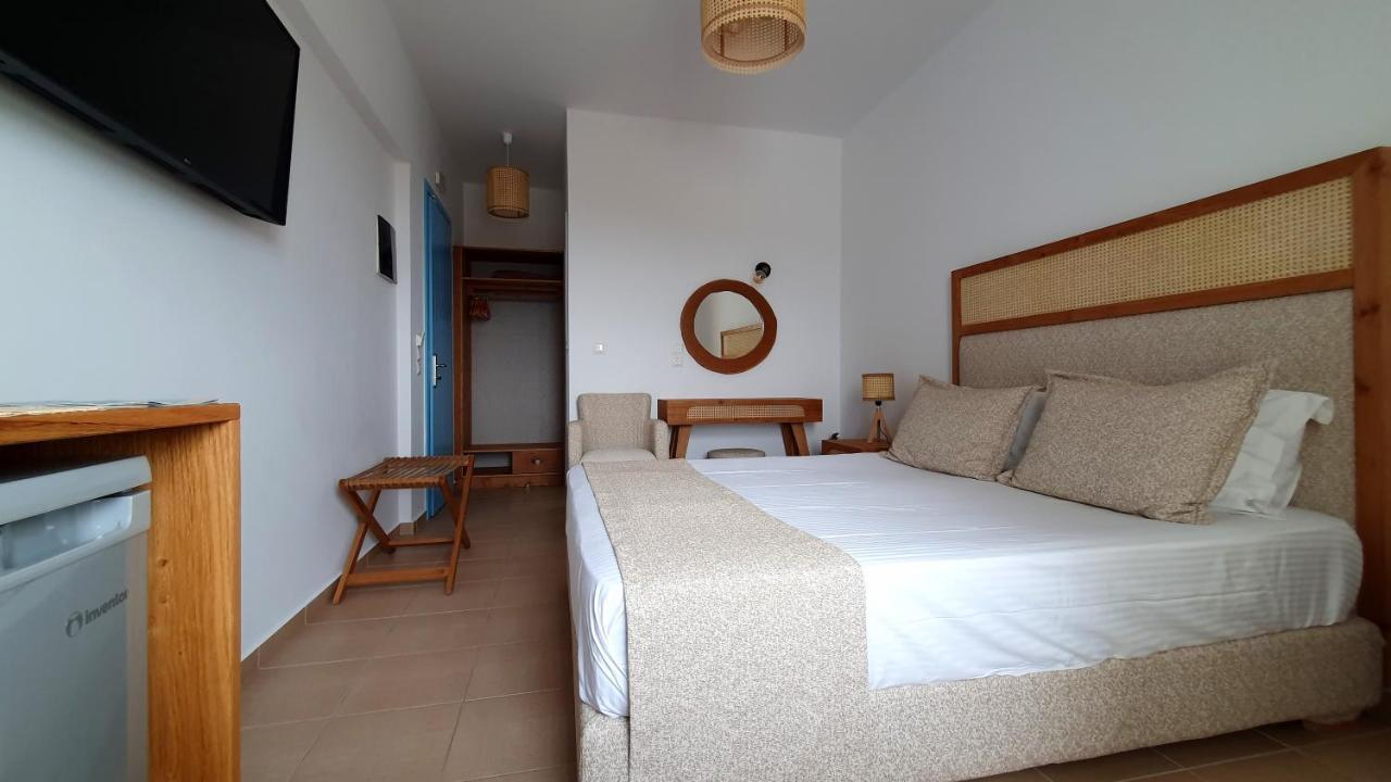 Sarakiniko Rooms آداماس المظهر الخارجي الصورة