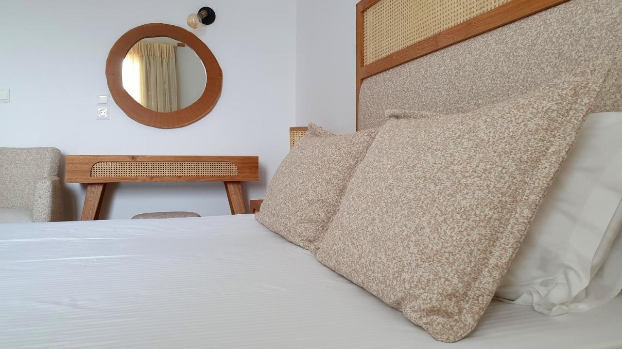 Sarakiniko Rooms آداماس المظهر الخارجي الصورة