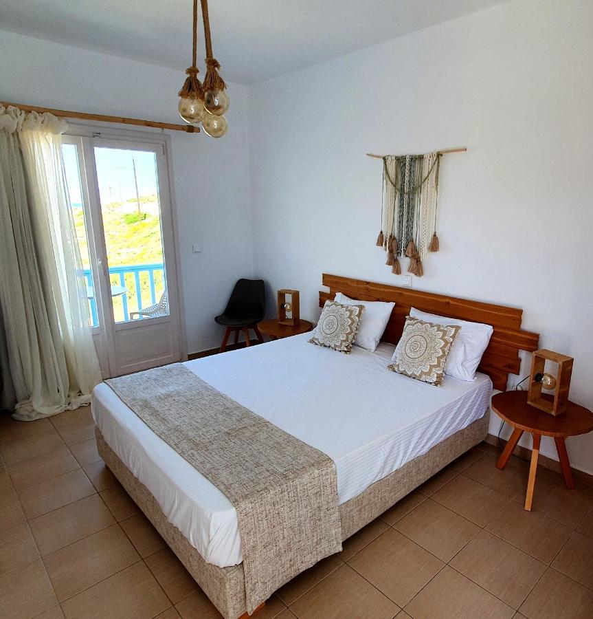 Sarakiniko Rooms آداماس المظهر الخارجي الصورة