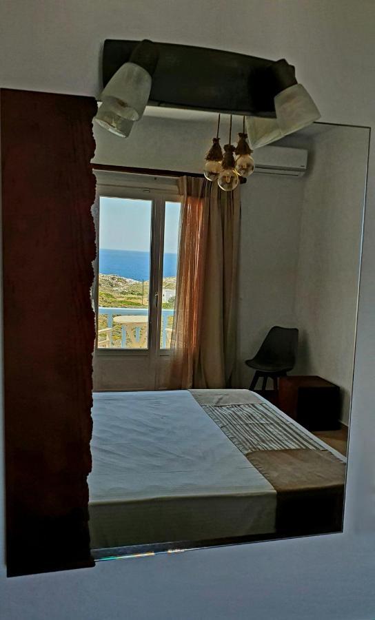 Sarakiniko Rooms آداماس المظهر الخارجي الصورة