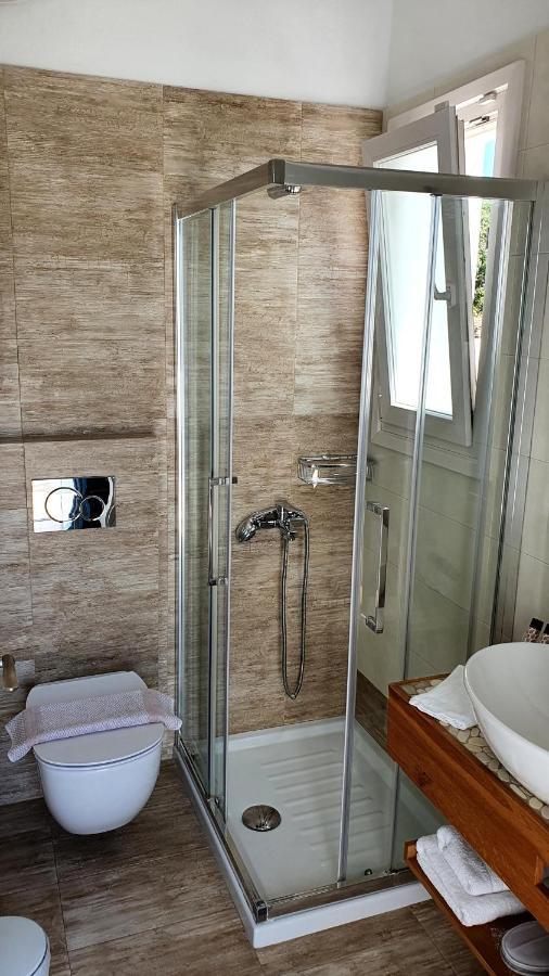 Sarakiniko Rooms آداماس المظهر الخارجي الصورة