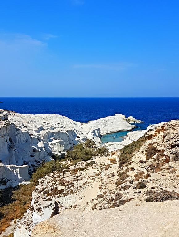 Sarakiniko Rooms آداماس المظهر الخارجي الصورة