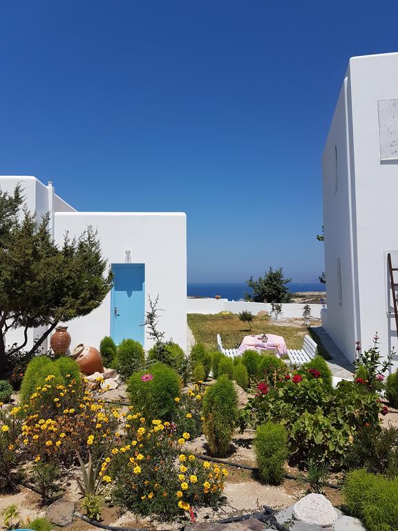 Sarakiniko Rooms آداماس المظهر الخارجي الصورة