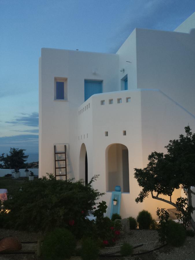 Sarakiniko Rooms آداماس المظهر الخارجي الصورة
